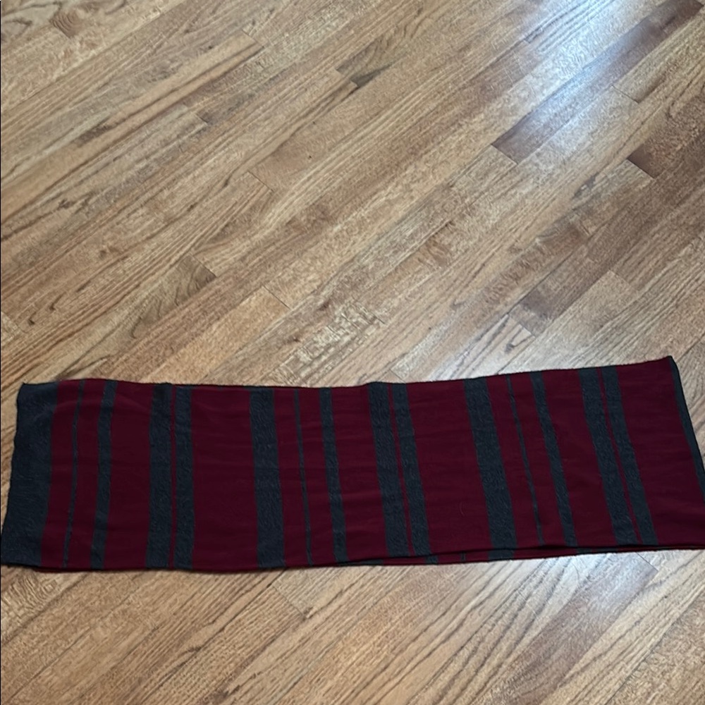 Burgundy & gray Scarf